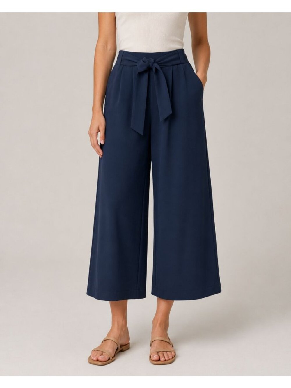 Lululemon Women Wide Leg High Rise Crop Pants Size 4